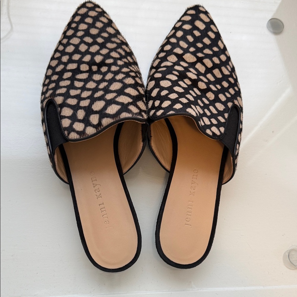 Jenni Kayne Black and Cream Patterned Mules